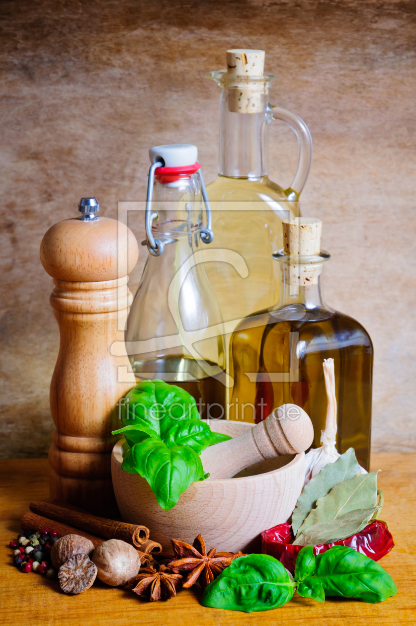 Bild-Nr.: 10610680 Olivenöl, Kräuter und Gewürze erstellt von Christian Draghici