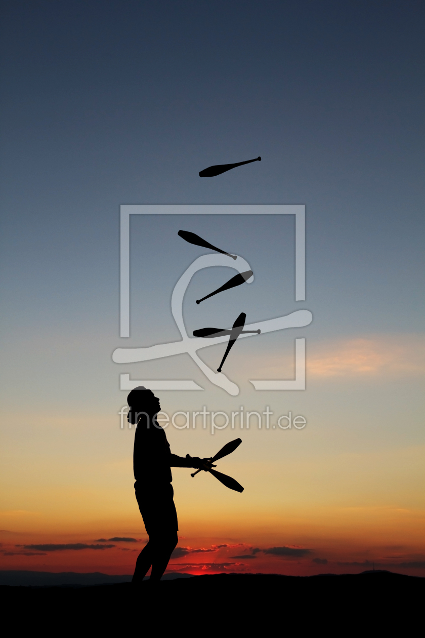 Bild-Nr.: 10765469 sunset juggler erstellt von emanoo