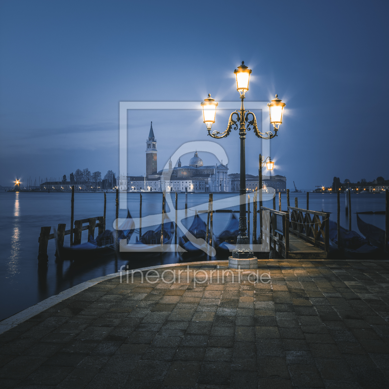Bild-Nr.: 11493533 Venedig - Piazza San Marco im Morgengrauen erstellt von Jean Claude Castor