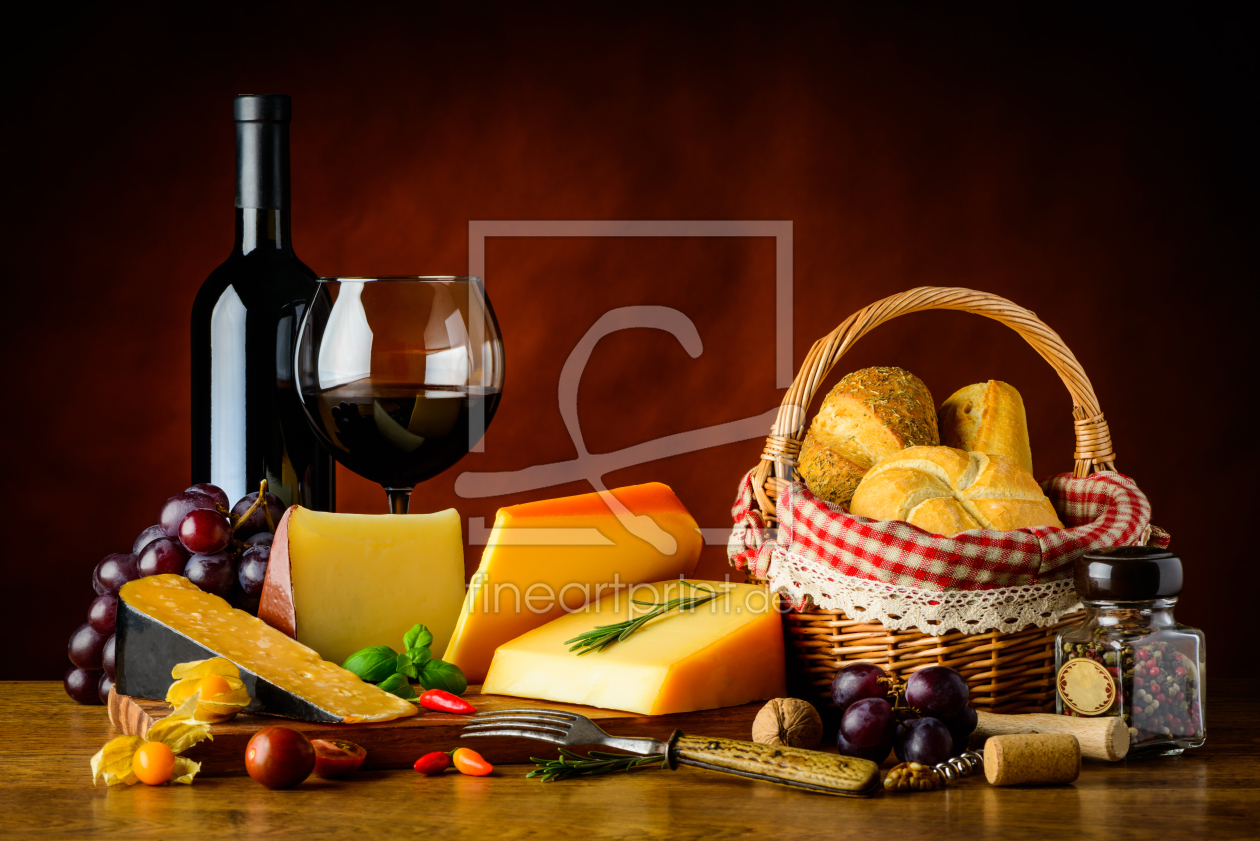 Bild-Nr.: 11919156 Stillleben mit Wein Brot und Käse erstellt von xfotostudio