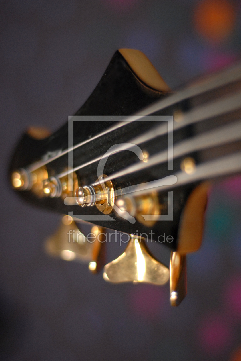 Bild-Nr.: 9712826 bass strings erstellt von lakeemotion