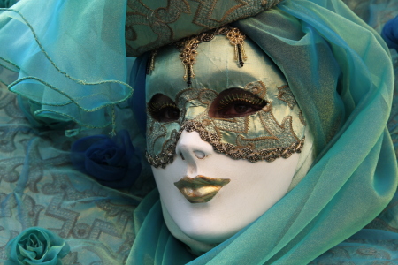 Bild-Nr: 9757632 Maske in blau1 Erstellt von: Zauberpixel