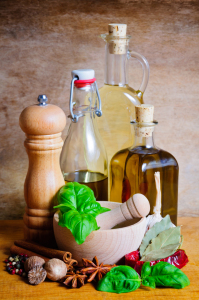 Bild-Nr: 10610680 Olivenöl, Kräuter und Gewürze Erstellt von: Christian Draghici
