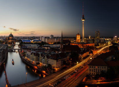 Bild-Nr: 10635308 Berliner Skyline bei Nacht Panorama Erstellt von: Jean Claude Castor
