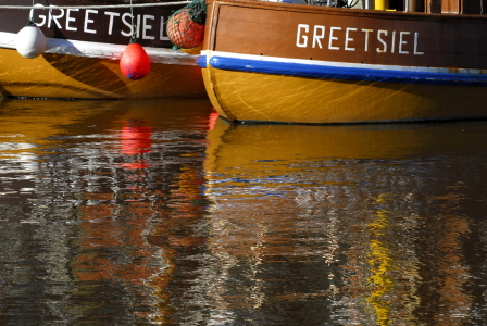 Bild-Nr: 11144222 Boote im Fischerdorfhafen Erstellt von: Ostfriese