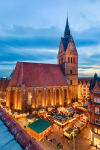 Bild-Nr: 11425980 Weihnachtmarkt und Marktkirche in Hannover Erstellt von: Mapics