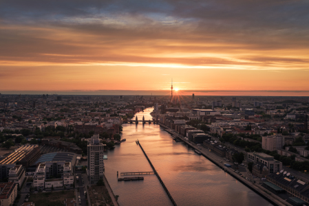 Bild-Nr: 11720766 Berlin - Sunset over Town Erstellt von: Jean Claude Castor
