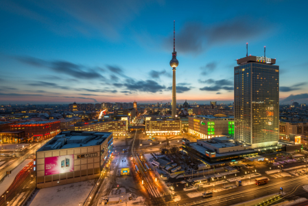 Bild-Nr: 11890474 Sonnenuntergang über dem Alexanderplatz Berlin Erstellt von: Robin-Oelschlegel-Photography