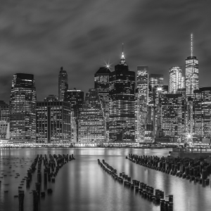 Bild-Nr: 11986134 NEW YORK CITY Monochrome Impression bei Nacht  Erstellt von: Melanie Viola